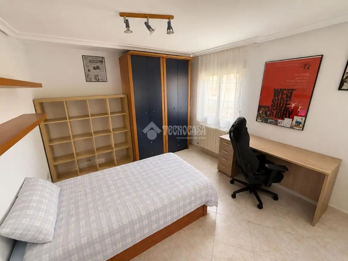 Habitación de Piso en venta en Madrid con Aire acondicionado y Calefacción