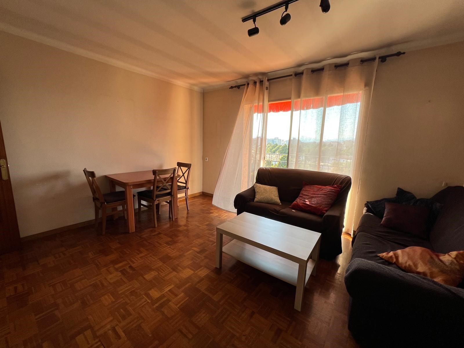 Living room of Flat for sale in Girona Capital  with Balcony