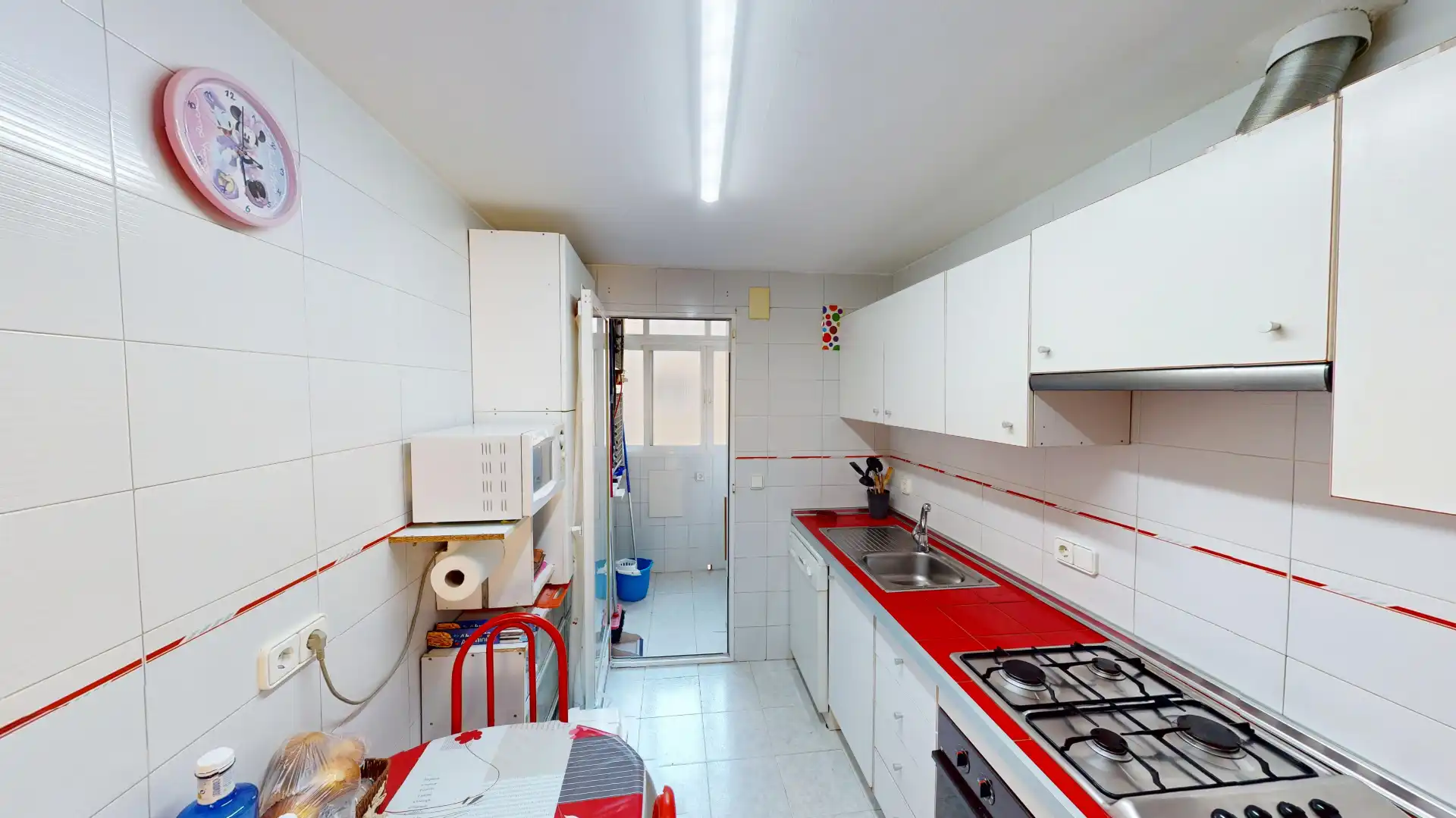 Küche von Wohnung zum Verkauf in Alicante / Alacant mit Klimaanlage und Balkon
