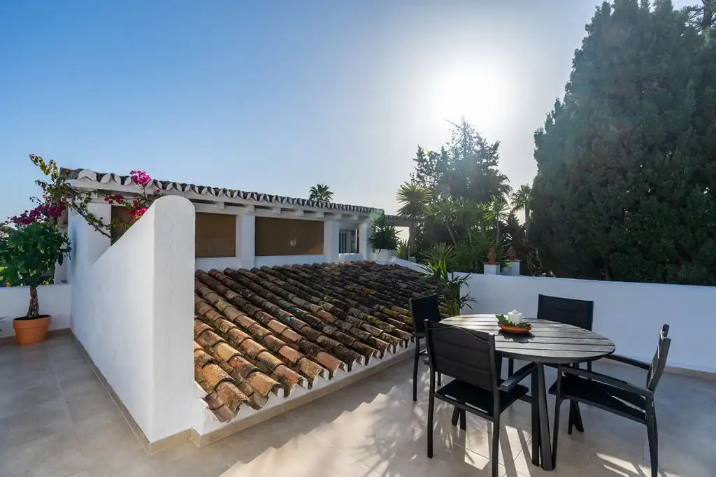 Ático con piscina en venta en Nueva Andalucía, imagen 9