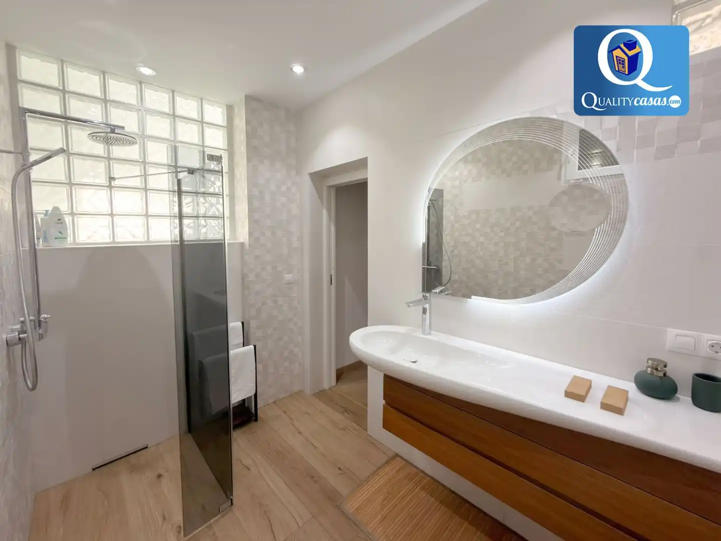 Baño de Casa o chalet en venta en Busot con Aire acondicionado, Calefacción y Terraza