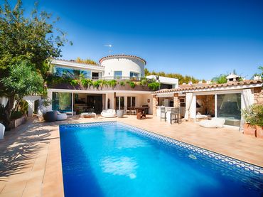 Casa amb piscina en venda a Segre - Ebre - Ter