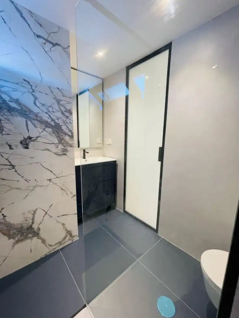 Bany de Àtic en venda en Madrid amb Aire condicionat, Calefacció i Terrassa