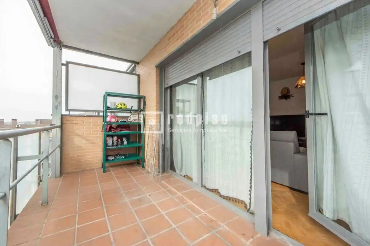 Bedroom of Attic for sale in Valdemoro  with Air Conditioner, Heating and Terrace