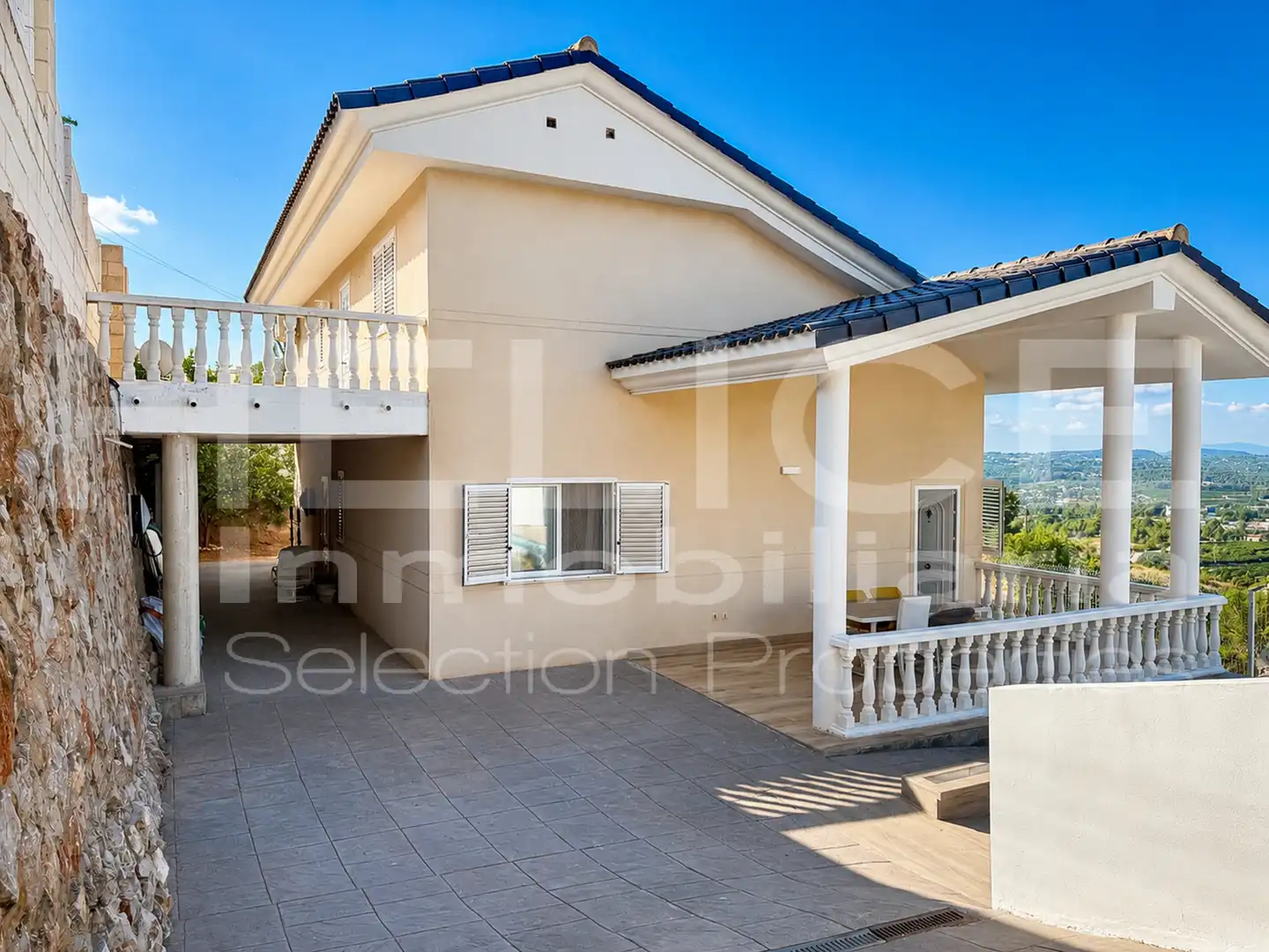 Houses for sale in Cumbres de Calicanto