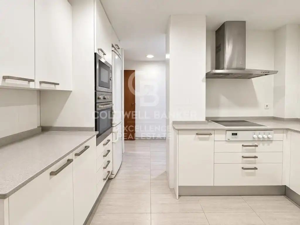 Flat with lift for sale in Calle Cavanilles, imagen 8