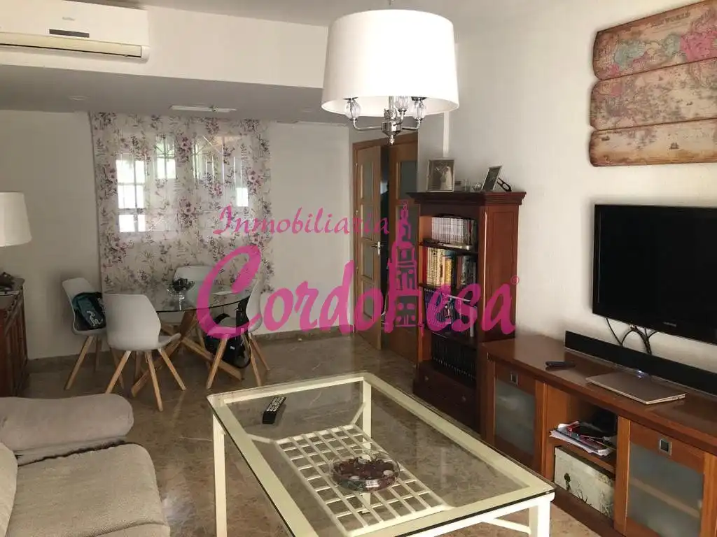 Living room of Houses for sale in  Córdoba Capital  with Air Conditioner, Private garden and Storage room