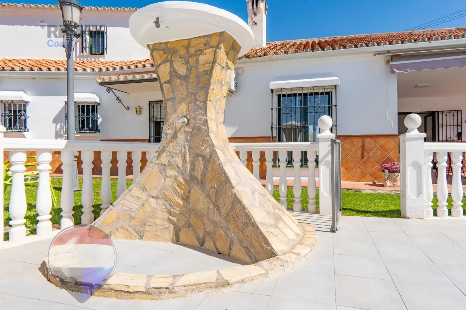 Jardí de Casa o xalet en venda en Rincón de la Victoria amb Aire condicionat, Jardí privat i Piscina