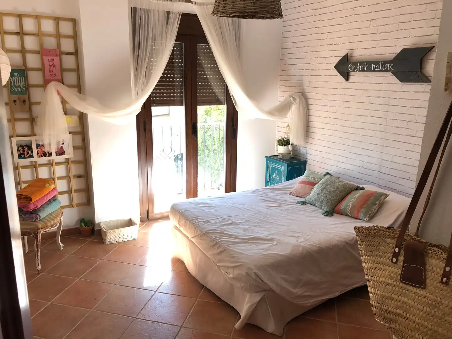 Dormitori de Casa o xalet en venda en Atajate amb Terrassa i Moblat