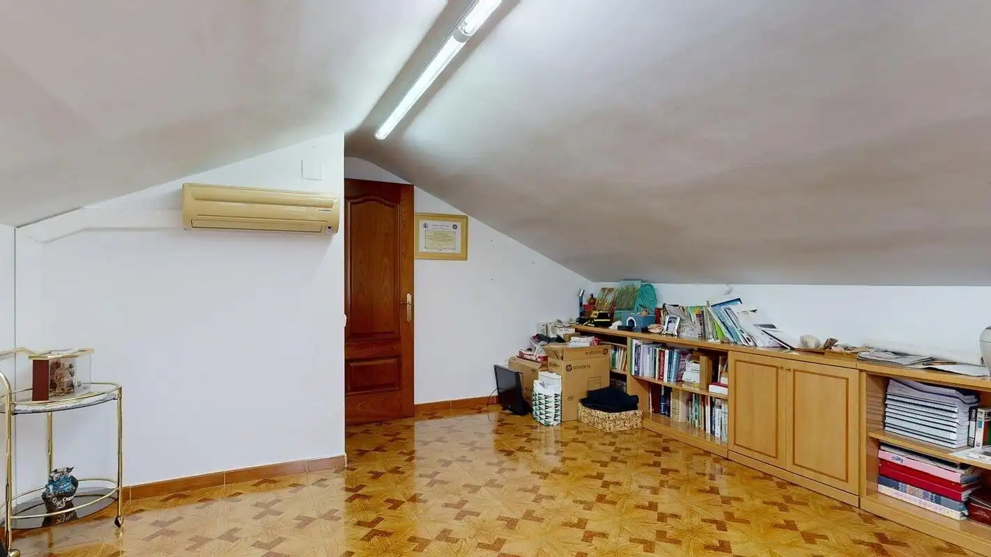 Casa o xalet en venda a Urbanizacion VALDEARENAS, Estación - San Antonio