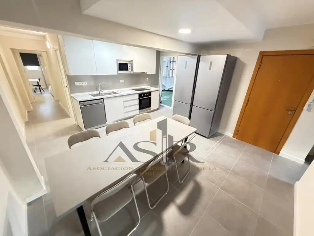 Wohnung zum Verkauf in Casc Urbà, imagen 11