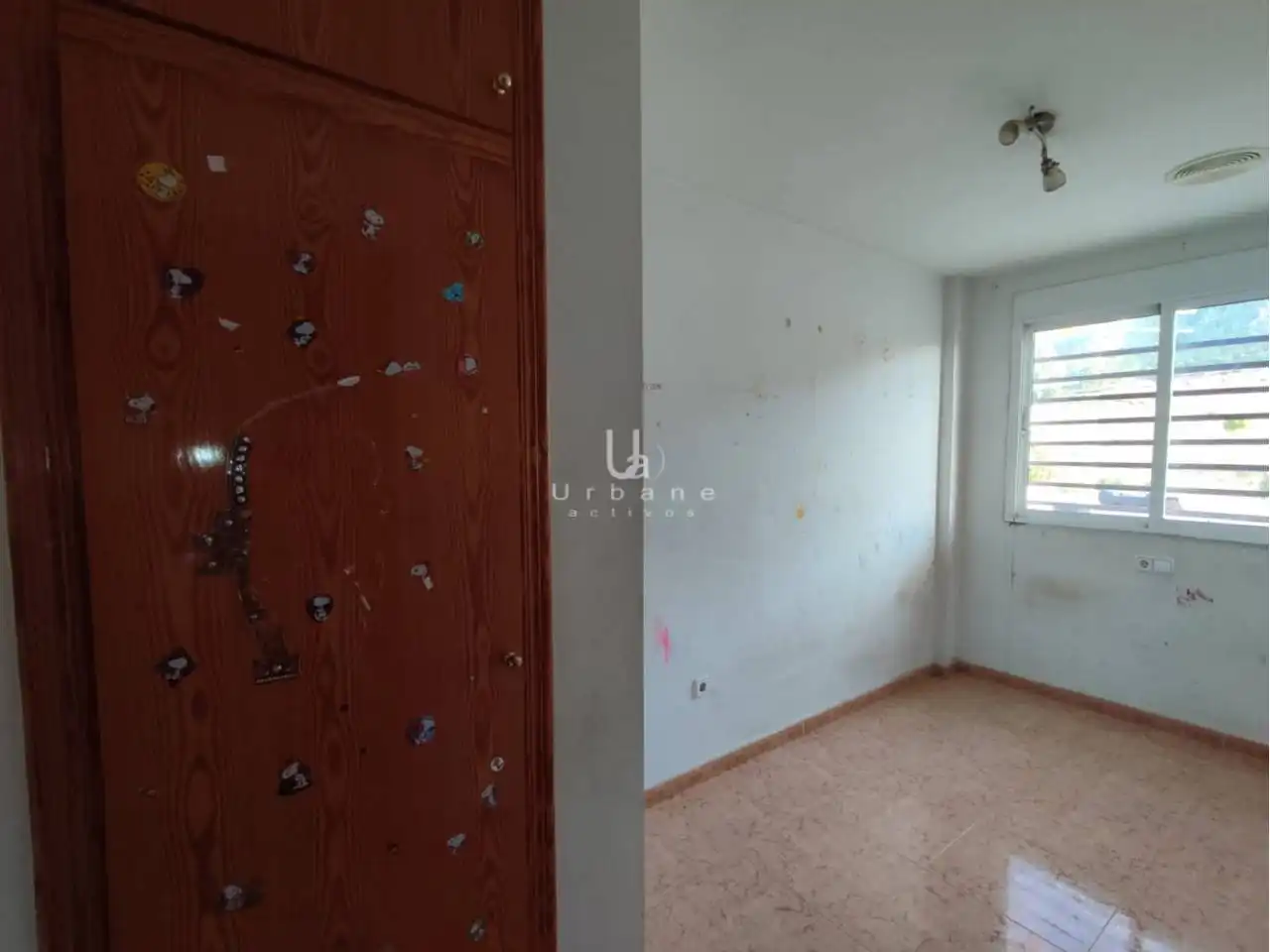 Habitación de Casa adosada en venta en Murcia con Terraza