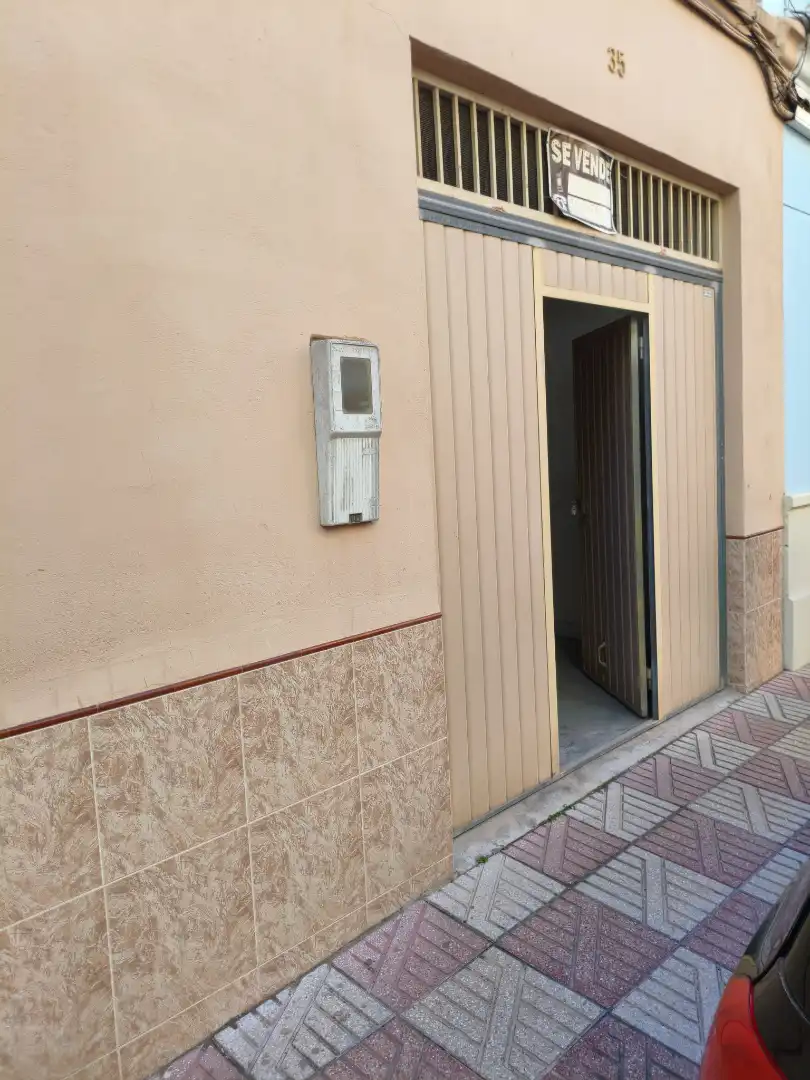 Garaje en venta en Benifaió