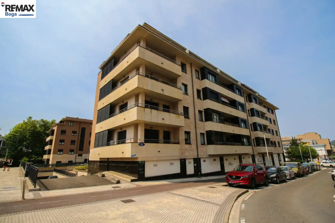 Außenansicht von Wohnung zum Verkauf in Donostia - San Sebastián  mit Heizung, Parkett und Terrasse