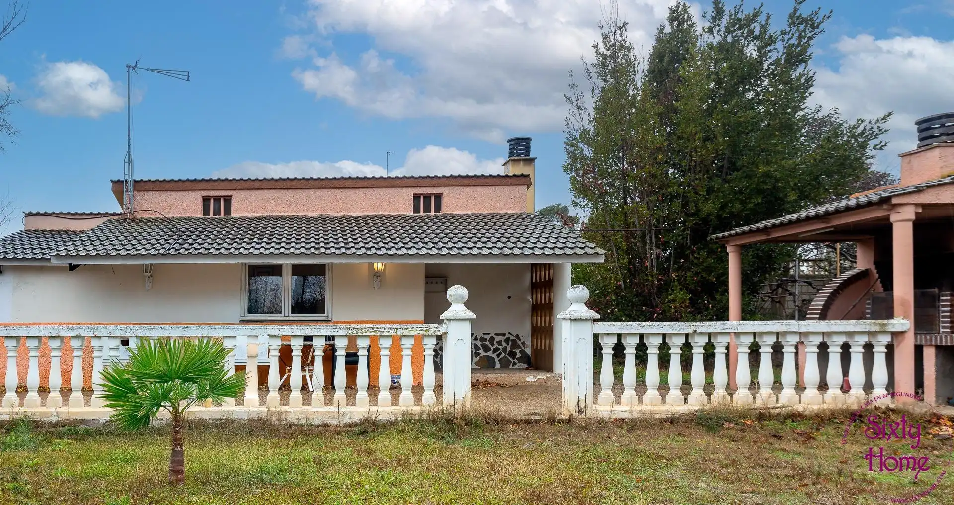Exterior view of Houses for sale in Zaragoza  with Heating, Private garden and Terrace
