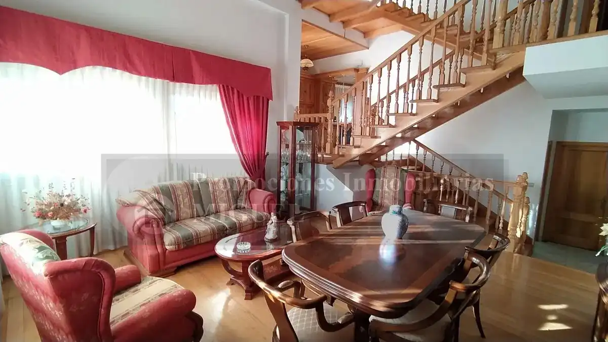 Sala de estar de Casa o chalet en venta en Verín con Jardín privado