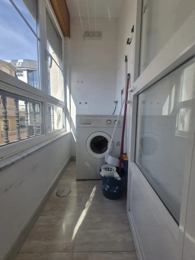 Terrasse von Wohnung zum Verkauf in Foz mit Heizung, Abstellraum und Möbliert