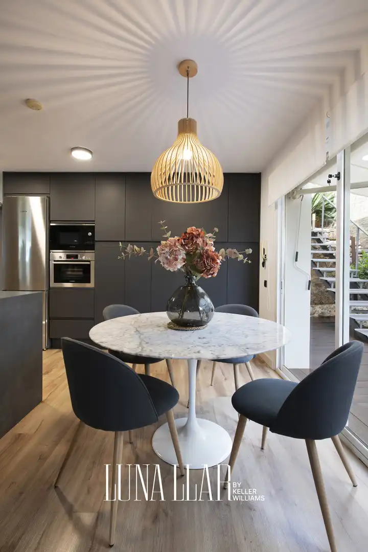 Comedor de Casa o chalet en venta en Castelldefels con Aire acondicionado, Calefacción y Parquet