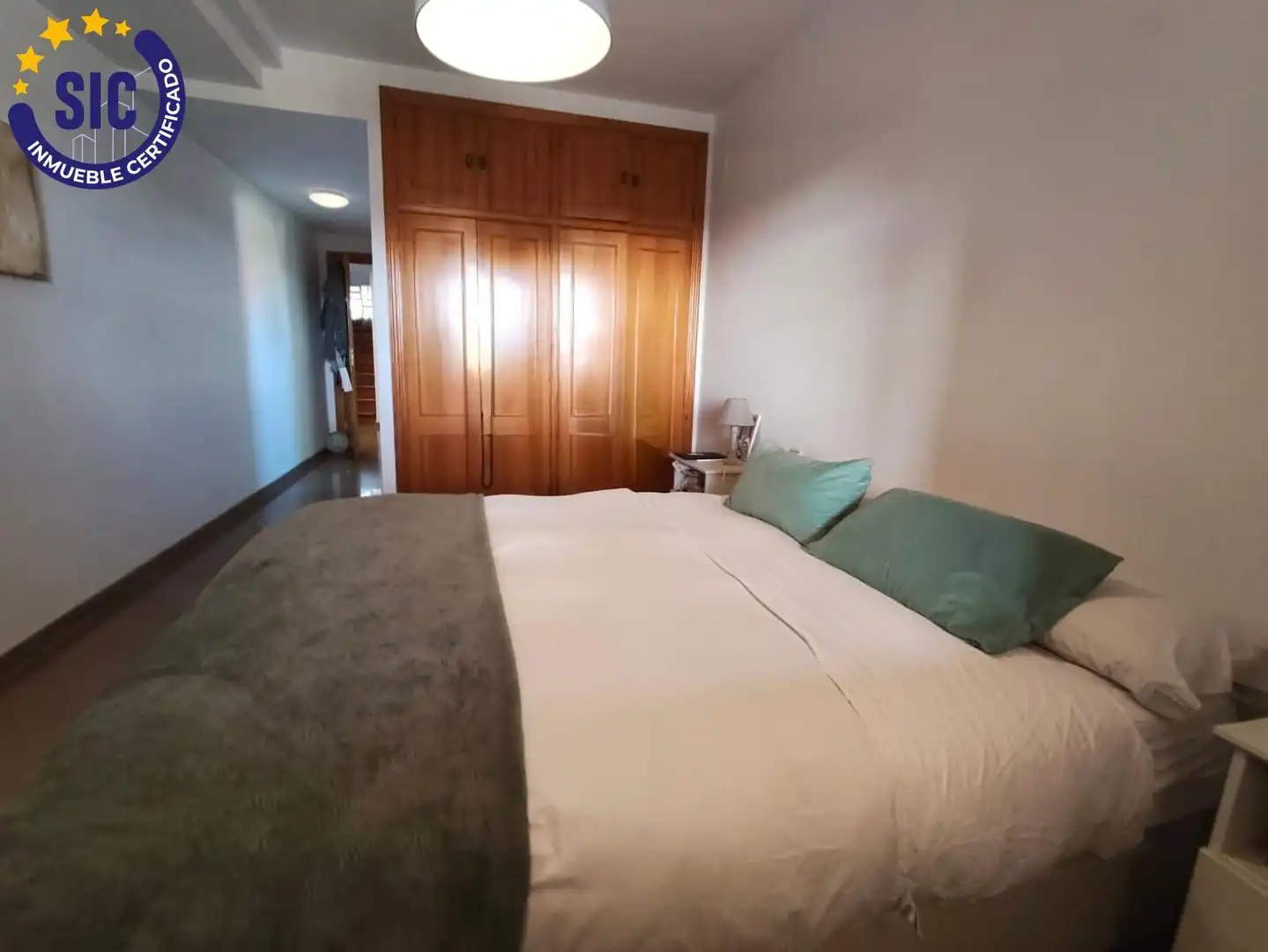 Bedroom of Houses for sale in Torrent  with Air Conditioner, Heating and Private garden