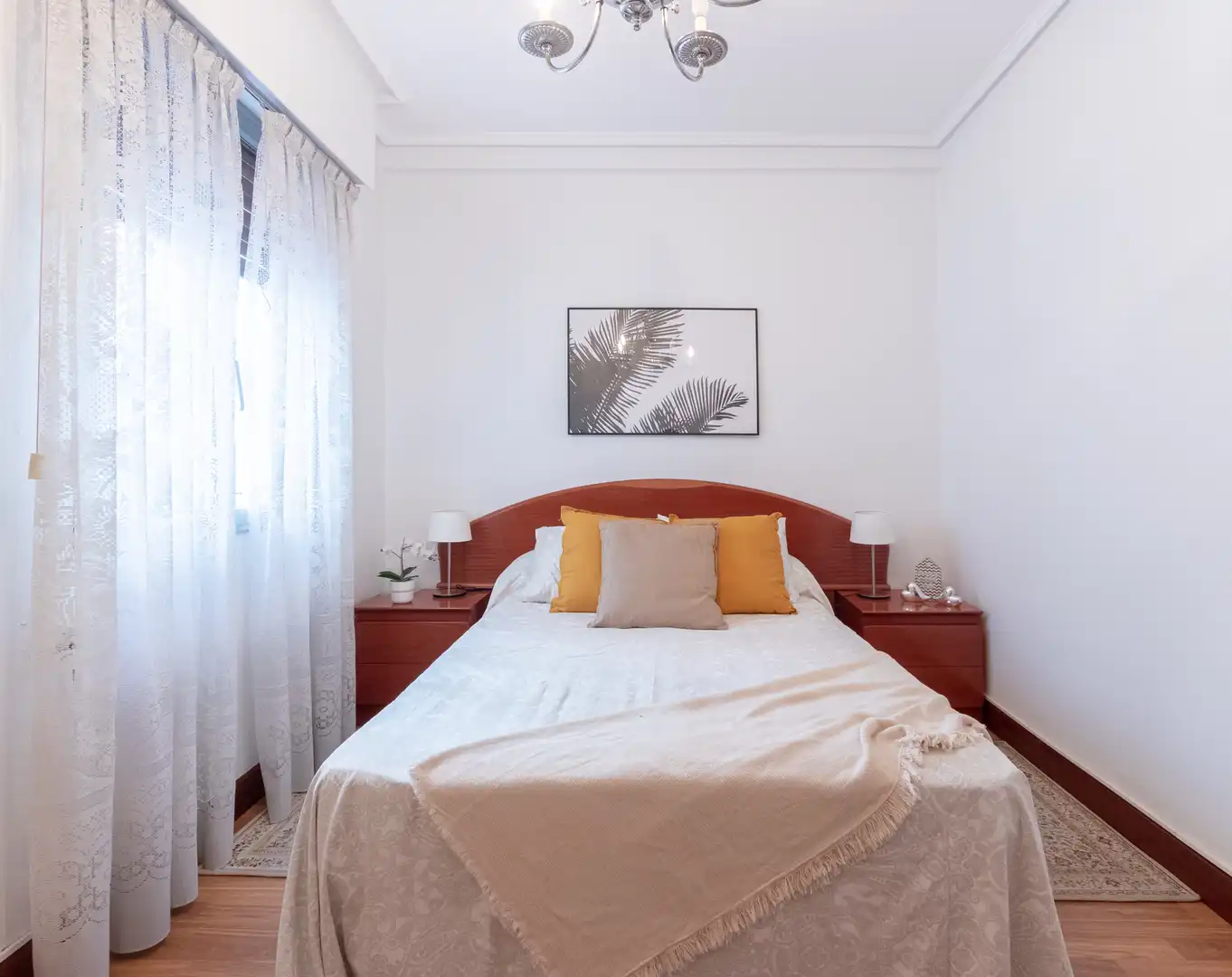 Habitación de Piso en venta en Bilbao  con Amueblado y Balcón