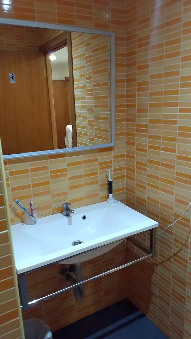 Badezimmer von Wohnung zur untervermieten in Barcelona mit Heizung, Möbliert und Waschmaschine