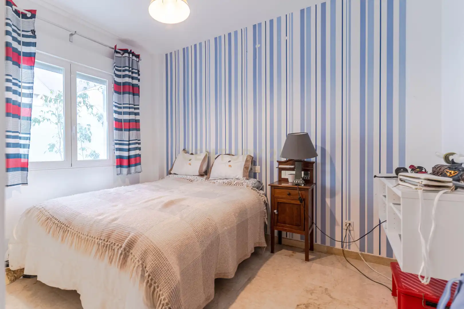Habitación de Apartamento en venta en Rincón de la Victoria con Aire acondicionado, Trastero y Piscina
