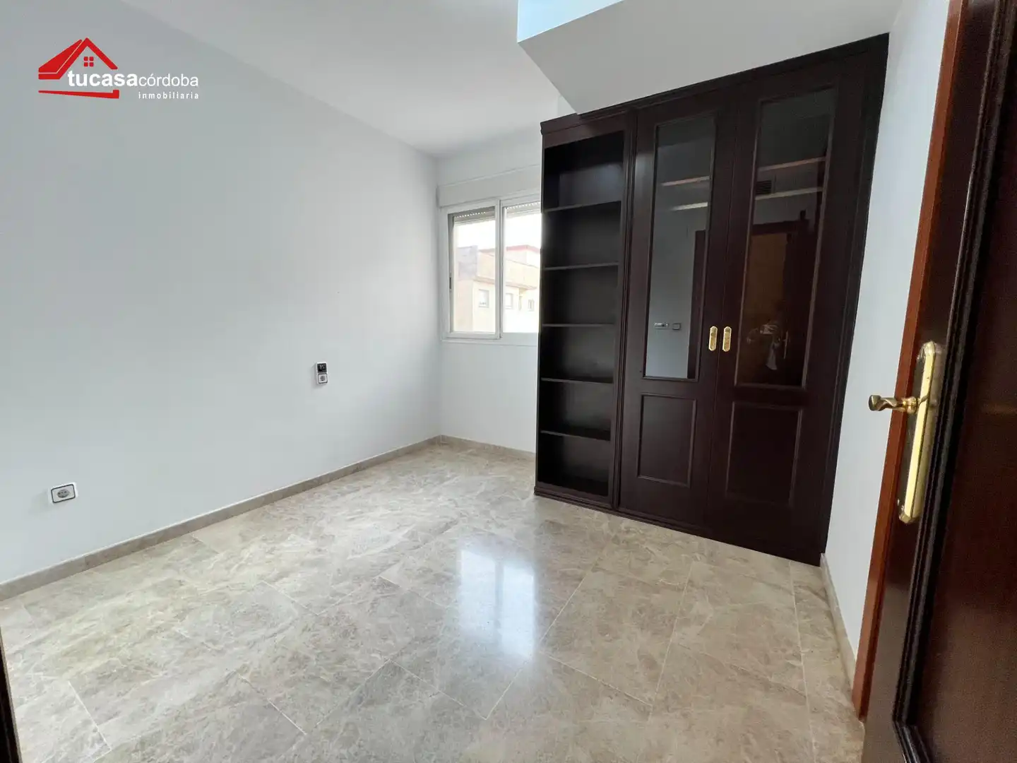 Dormitori de Àtic en venda en Córdoba amb Terrassa i Traster