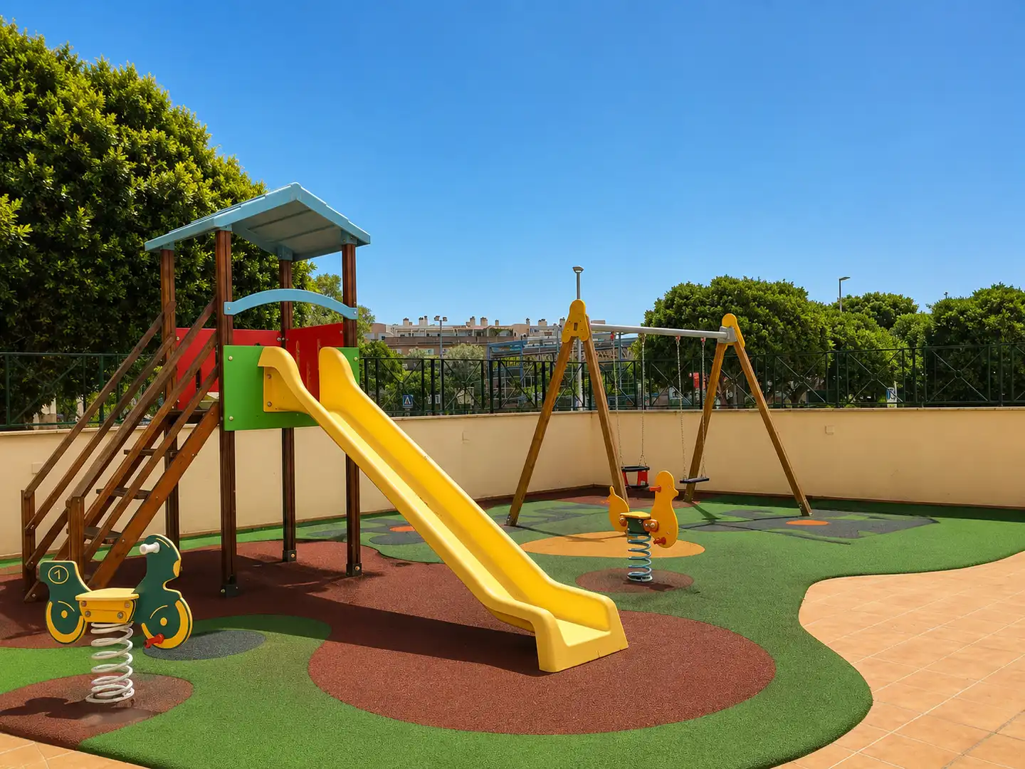Terrassa de Pis en venda en Málaga amb Aire condicionat, Jardí privat i Terrassa