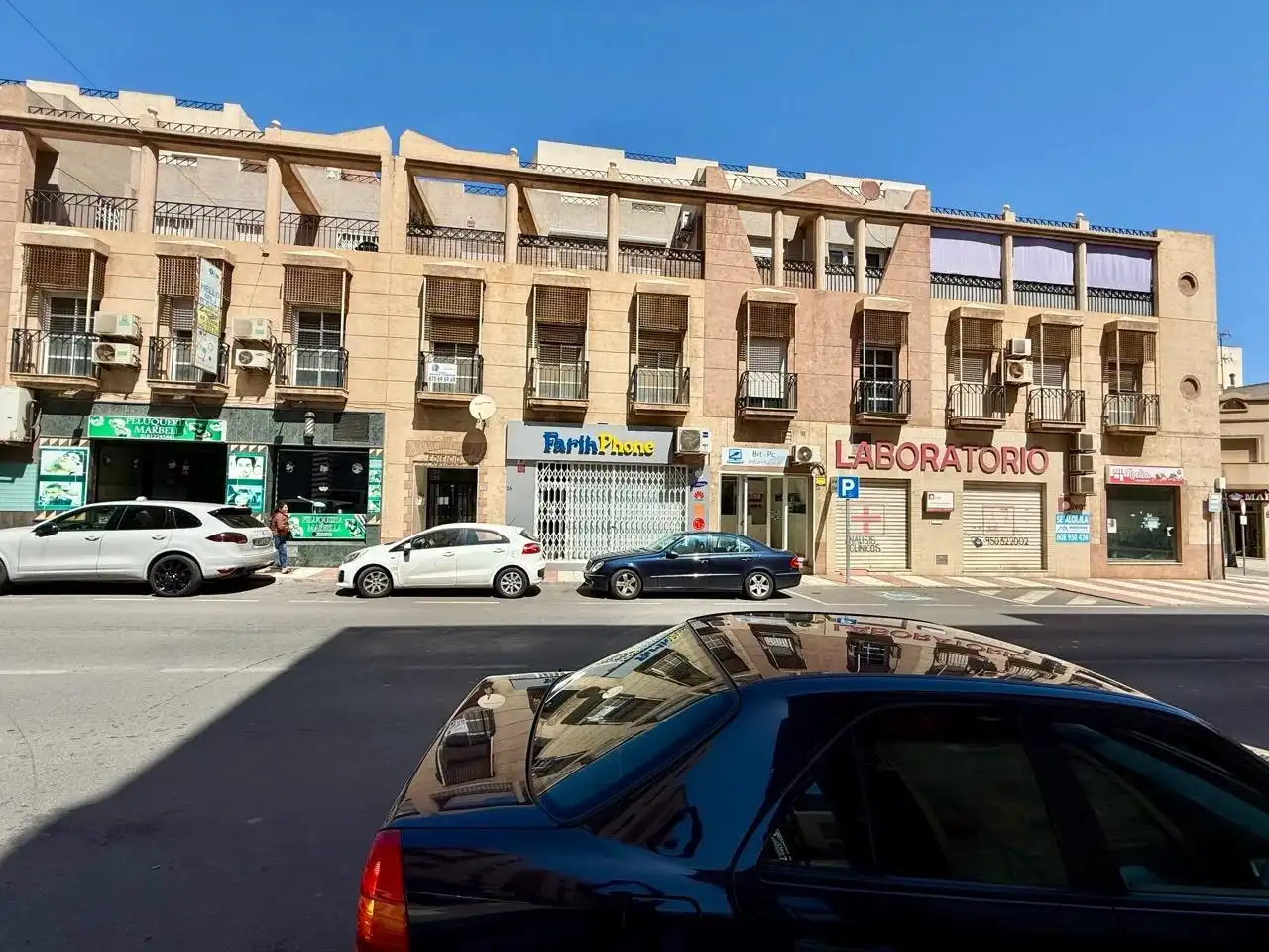 Außenansicht von Garage zum Verkauf in Roquetas de Mar