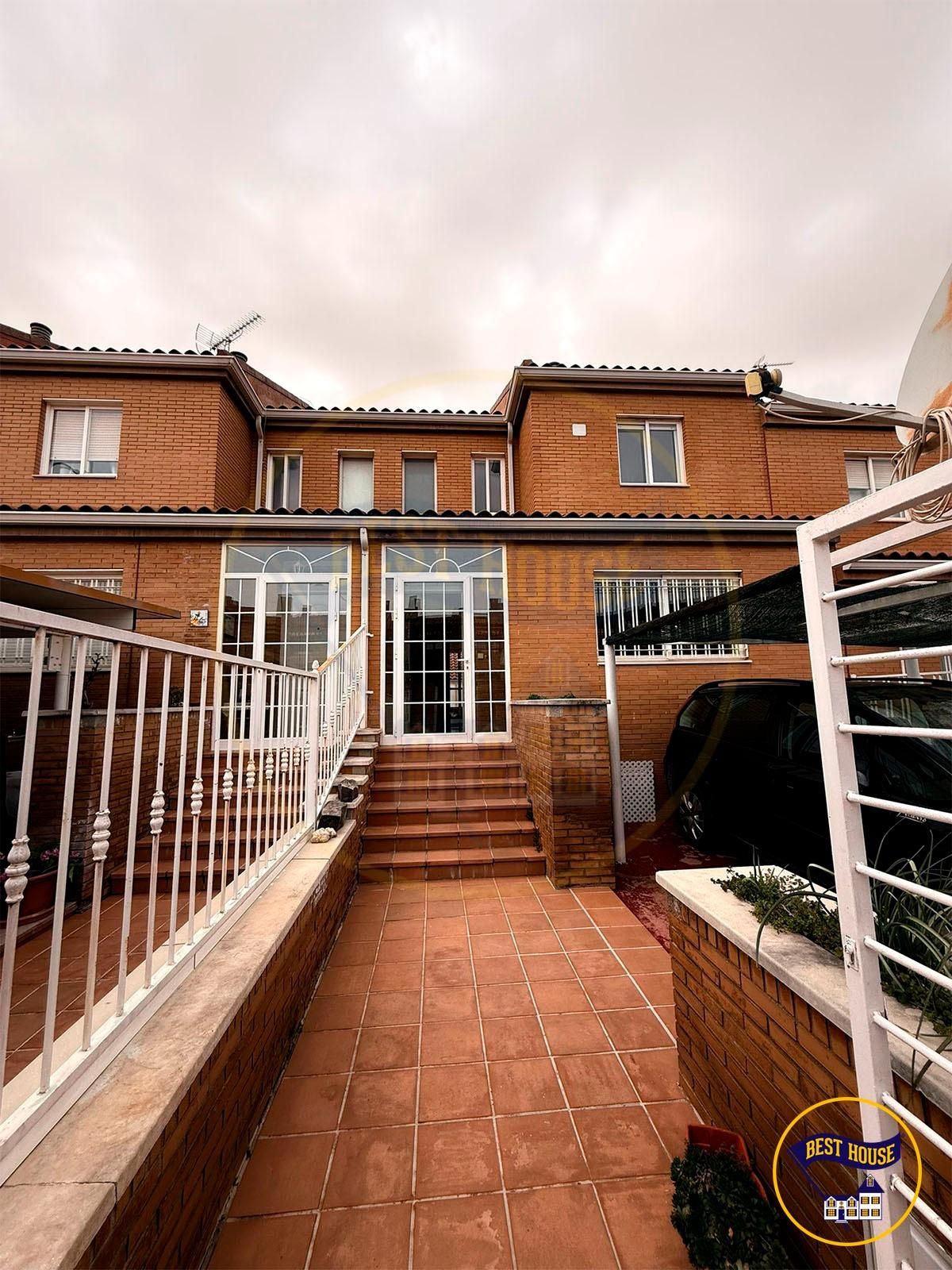 Terrace of Single-family semi-detached for sale in Cuenca Capital  with Heating, Parquet flooring and Terrace