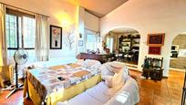 Sala d'estar de Casa o xalet en venda en  Córdoba Capital amb Aire condicionat, Terrassa i Traster