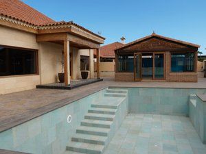 Piscina de Casa o chalet en venta en San Bartolomé de Tirajana con Aire acondicionado, Jardín privado y Terraza