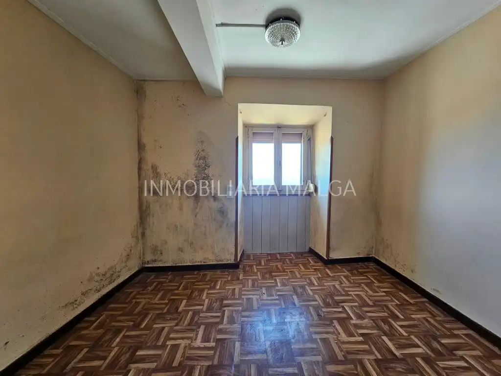 Houses for sale in Colunga  with Storage room and Balcony