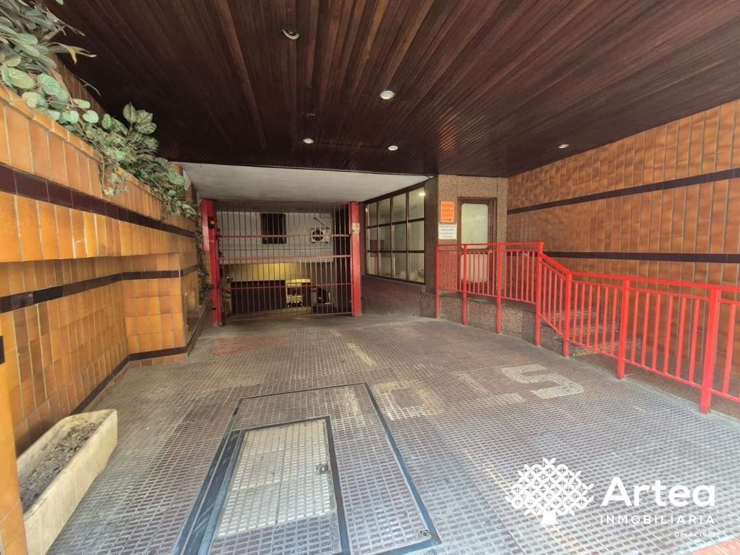 Garaje en venta en Sabino Arana - Jesuitas