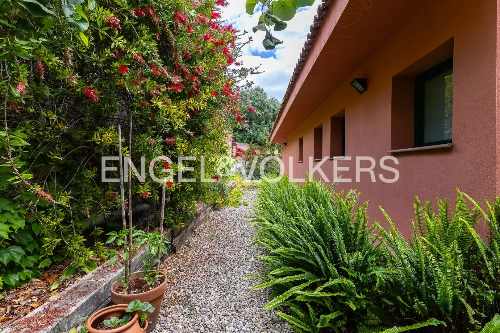 Vista exterior de Casa o xalet en venda en Tarragona amb Calefacció, Jardí privat i Terrassa