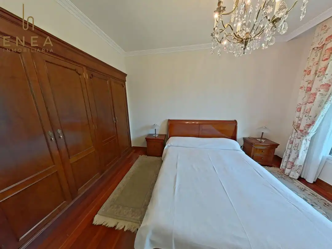 Habitación de Casa o chalet en venta en Vitoria - Gasteiz con Calefacción, Jardín privado y Trastero