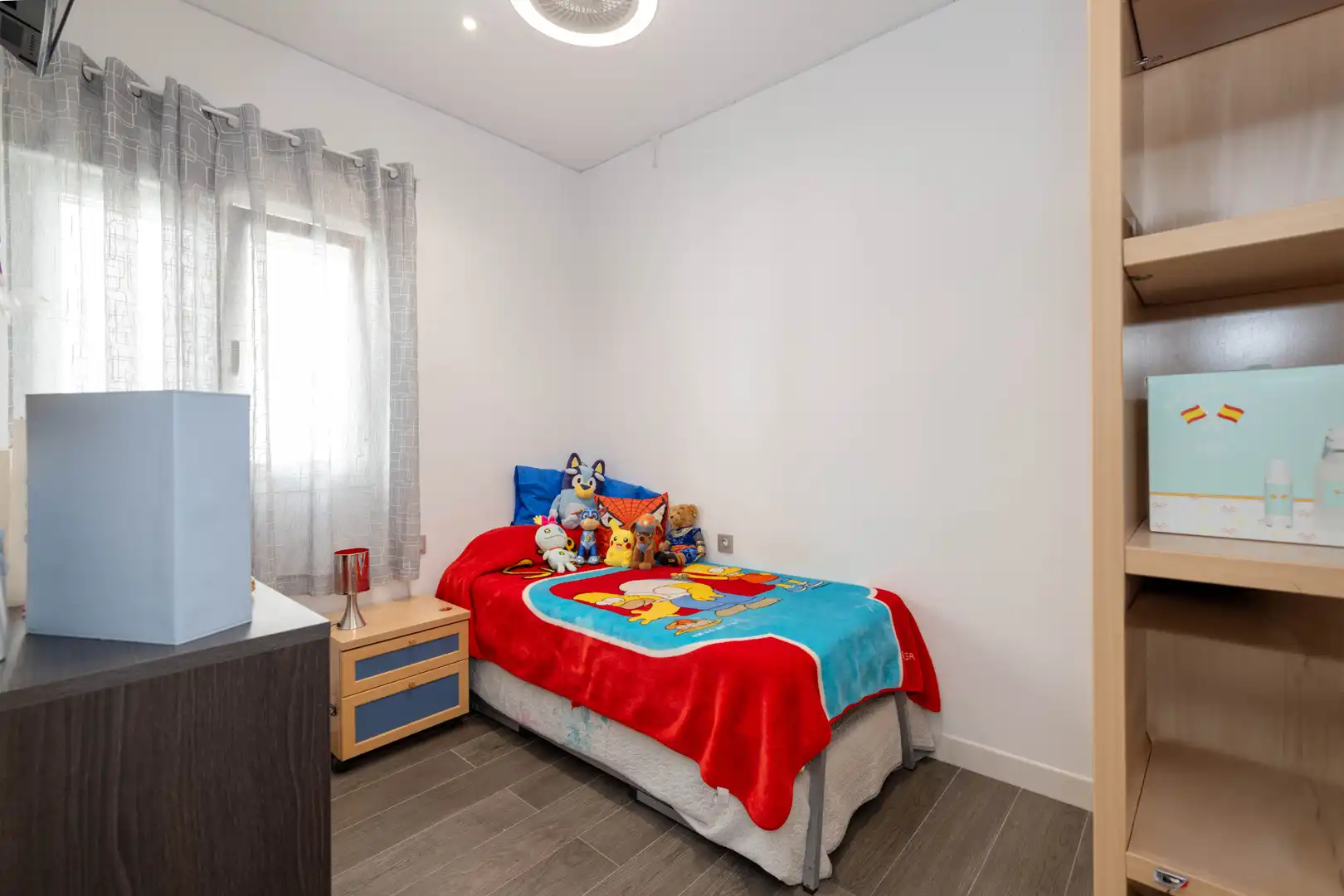 Schlafzimmer von Einfamilien-Reihenhaus zum Verkauf in Málaga mit Klimaanlage, Heizung und Terrasse