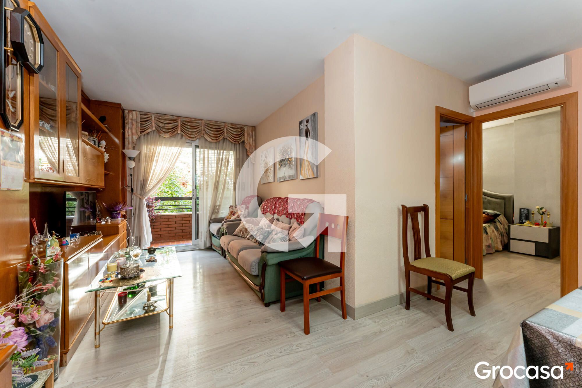 Dormitori de Pis en venda en Cornellà de Llobregat amb Aire condicionat, Moblat i Forn