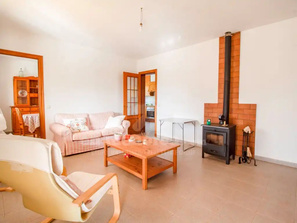 Sala d'estar de Finca rústica en venda en Maó - Mahón amb Jardí privat, Terrassa i Piscina