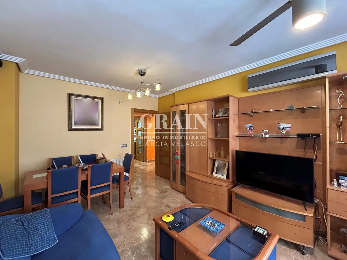 Sala de estar de Piso en venta en Albacete con Aire acondicionado, Calefacción y Trastero