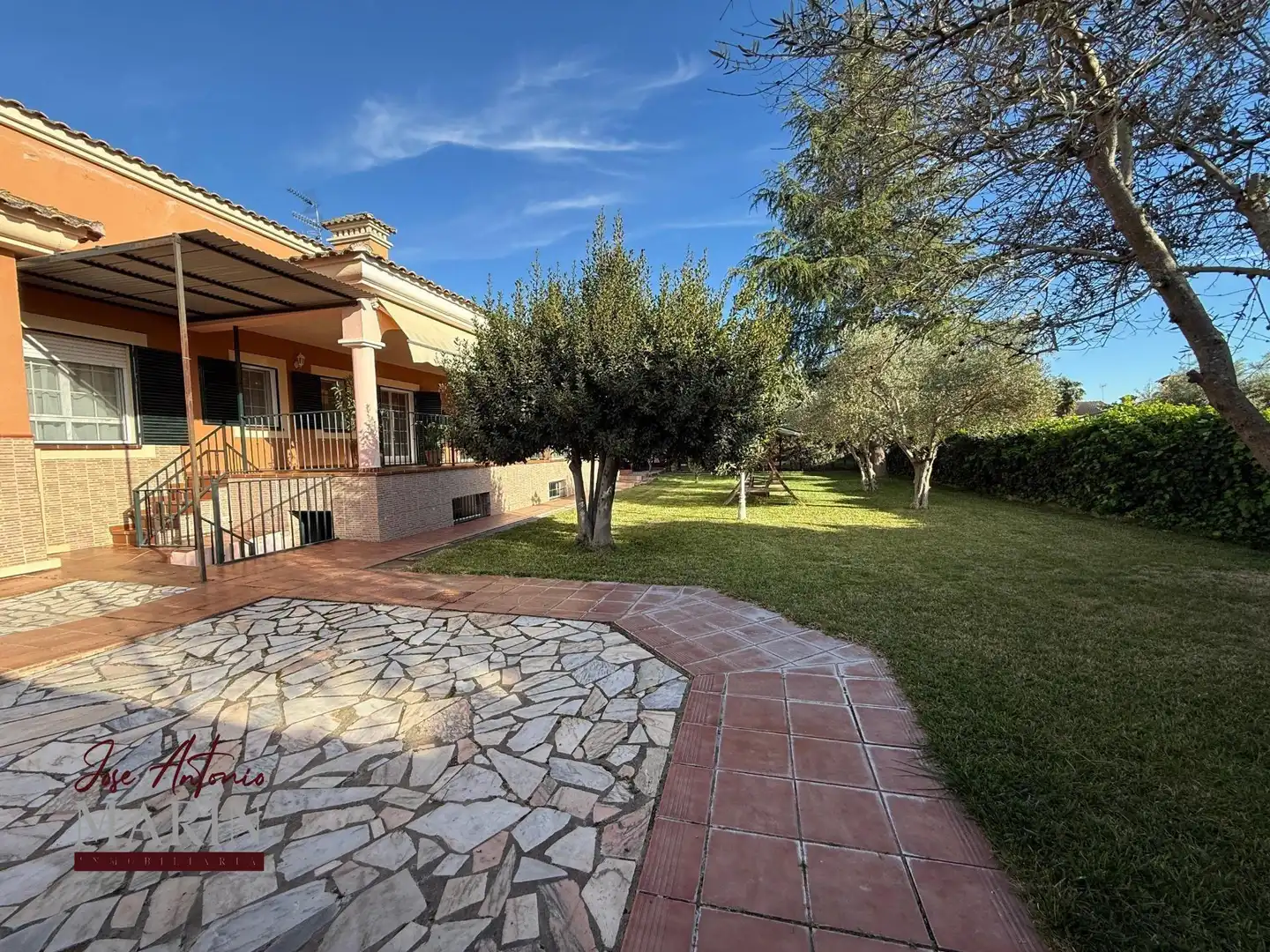 Jardín de Casa o chalet en venta en Badajoz con Aire acondicionado, Calefacción y Jardín privado