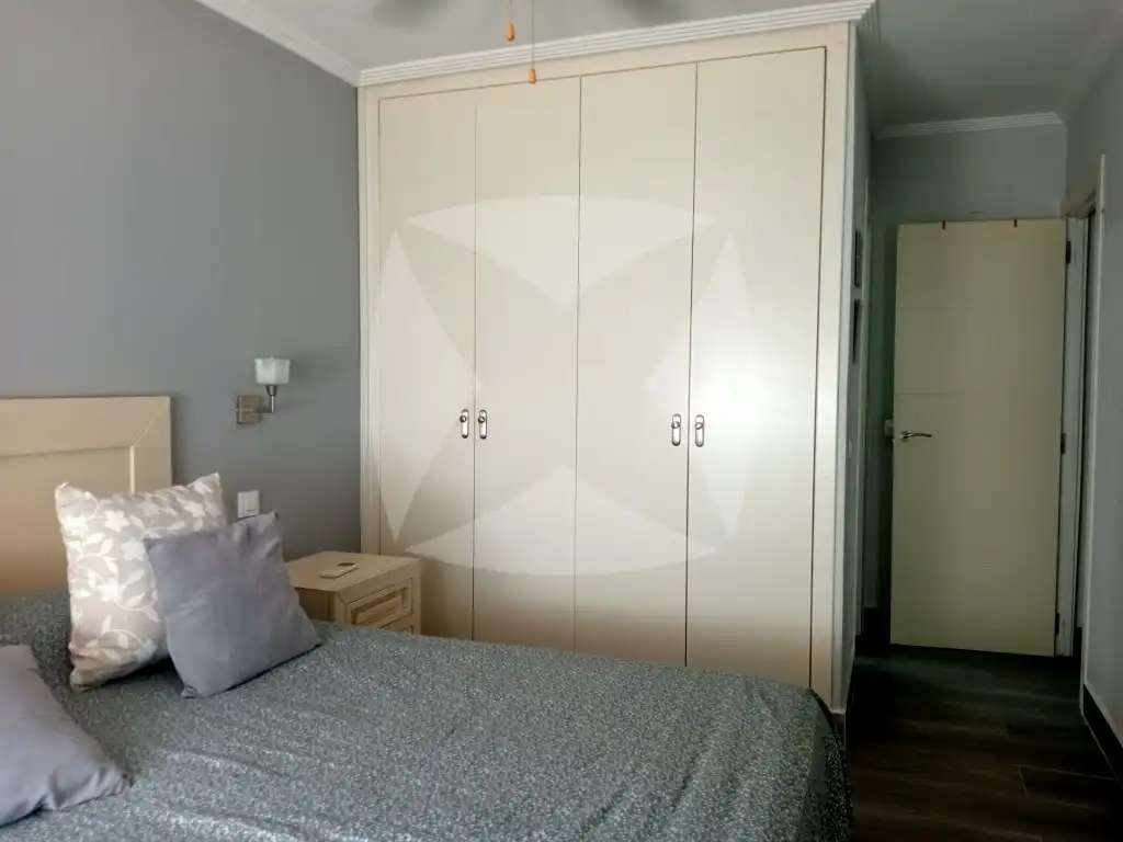 Dormitori de Casa adosada en venda en Cáceres amb Terrassa