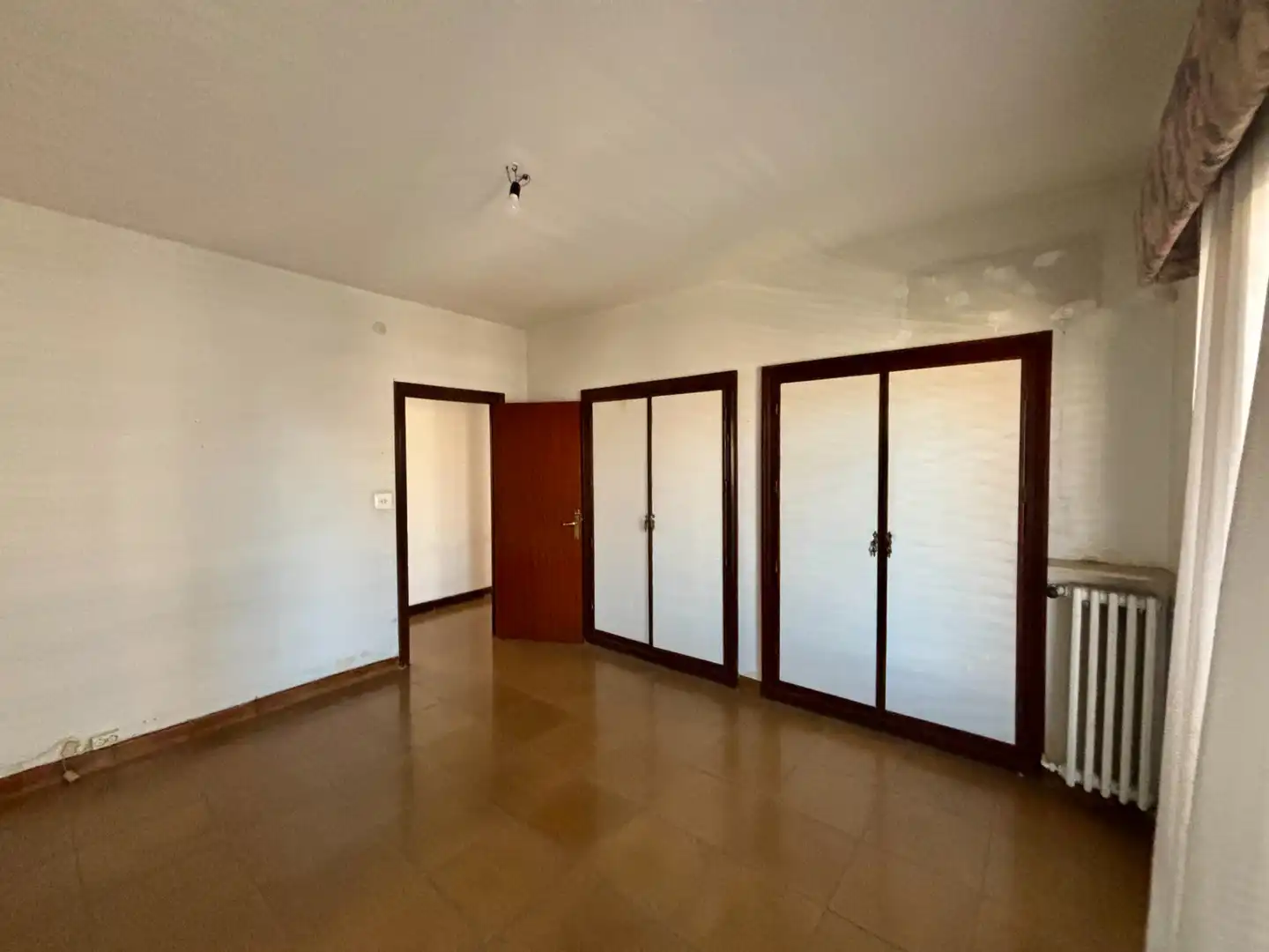 Habitación de Piso en venta en Málaga con Terraza y Balcón