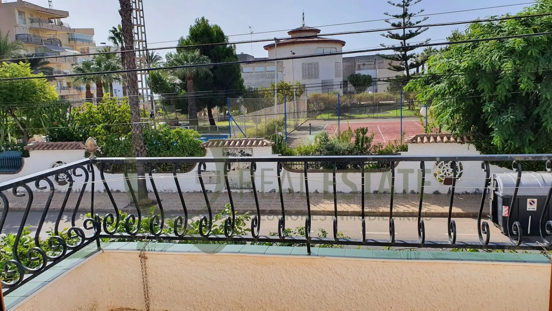 Exterior view of Houses for sale in Santa Pola  with Private garden, Terrace and Storage room