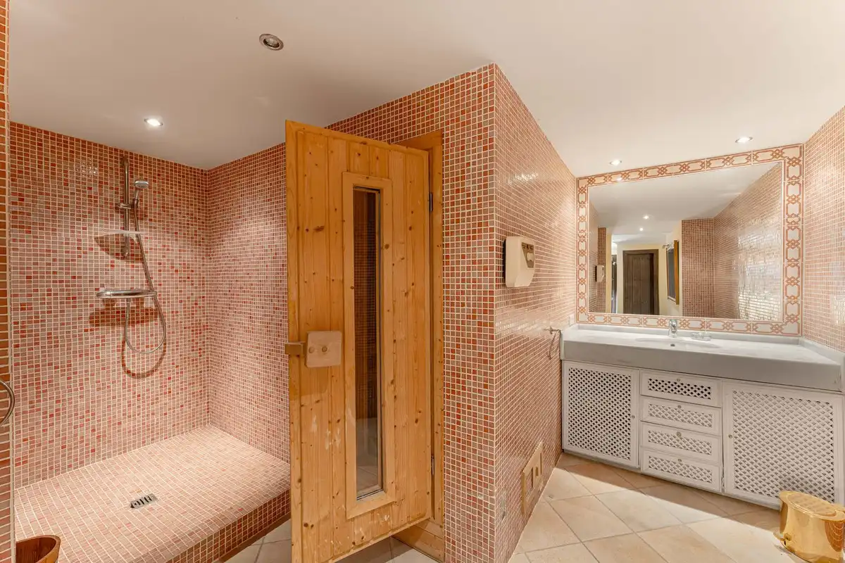 Chalet con piscina en venta en Nueva Andalucía, imagen 25