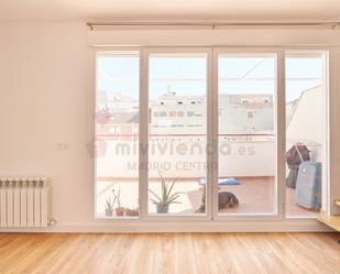 Bedroom of Attic to rent in  Madrid Capital  with Air Conditioner, Terrace and Balcony