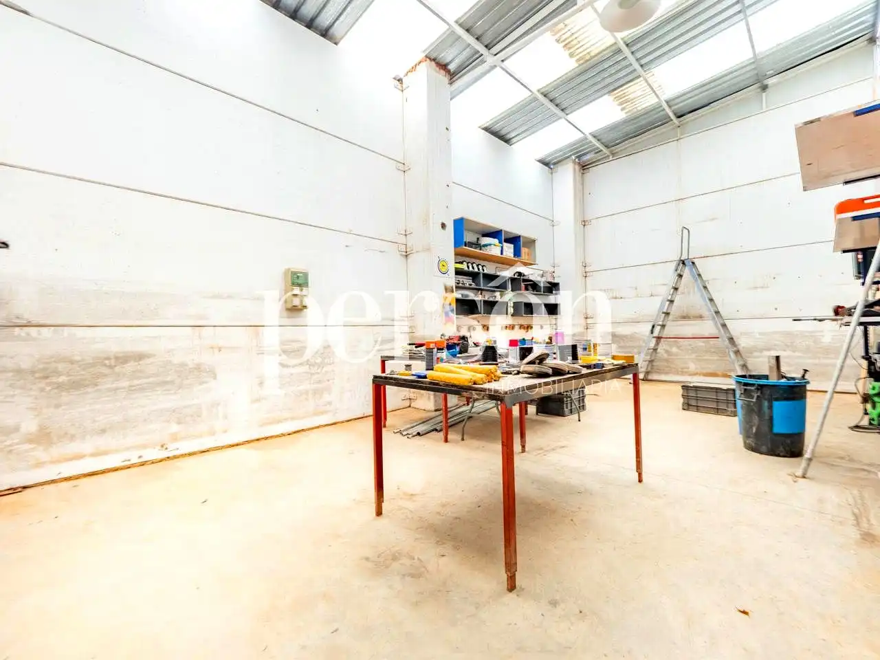 Industrial buildings for rent in Sedaví