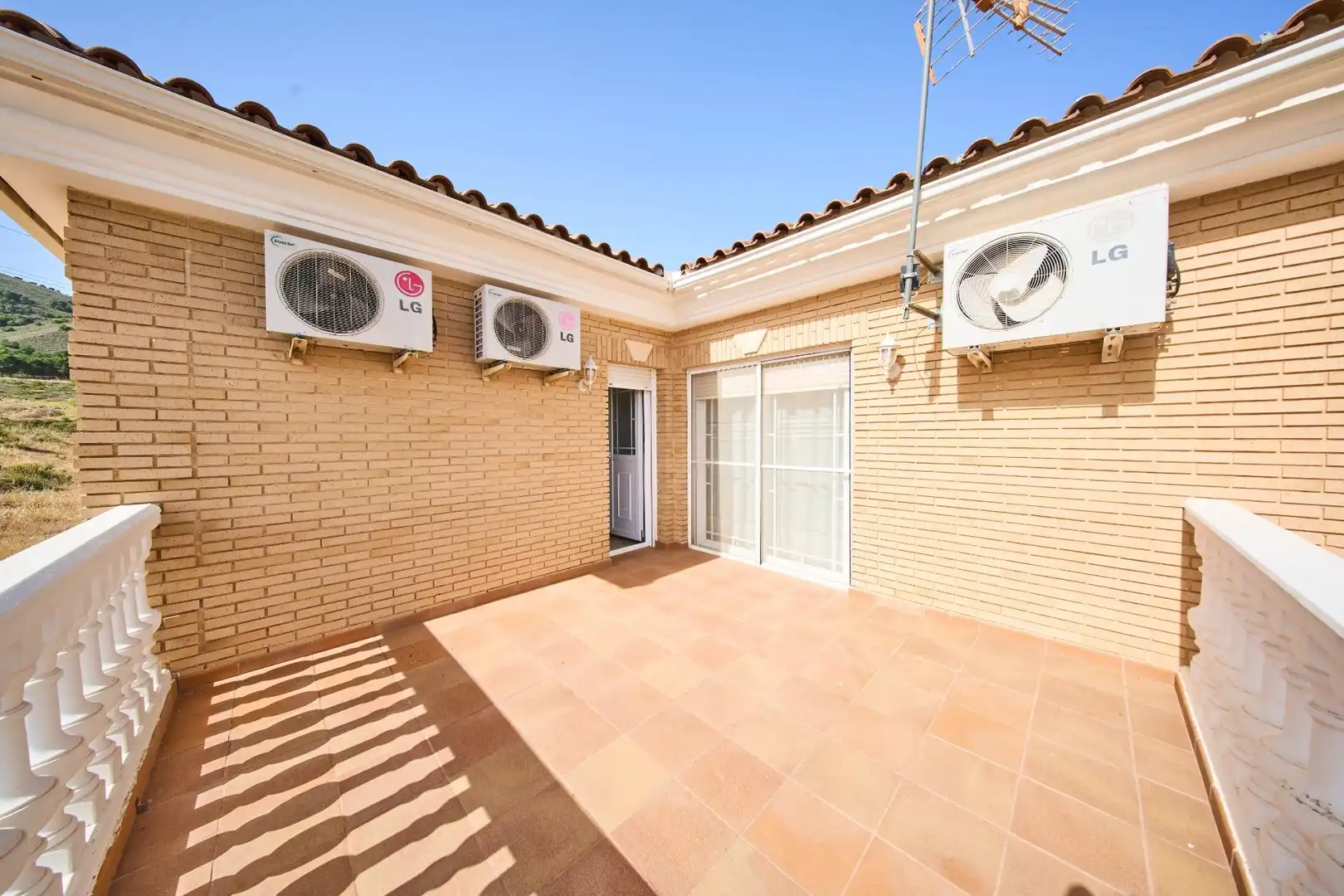 Terraza de Casa o chalet en venta en Dílar con Aire acondicionado, Calefacción y Jardín privado