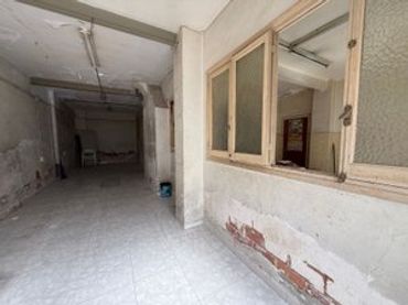 Local comercial en venda a Calle Aragón 57