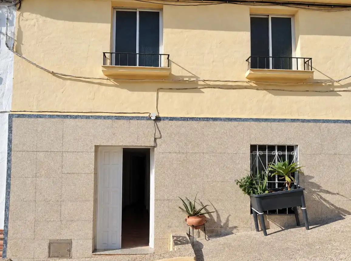 Casa con jardín en venta en Calle Parra